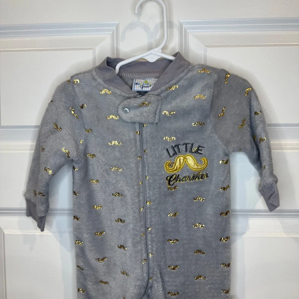 Duck Duck Goose Baby Pajamas Size‎ 6-9M Gray Little Charmer Footed Sleeper